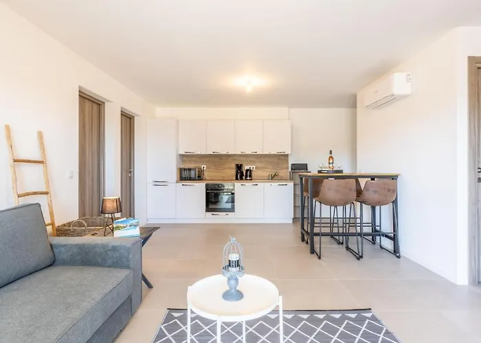 Appartement St Joseph-1 By Interhome